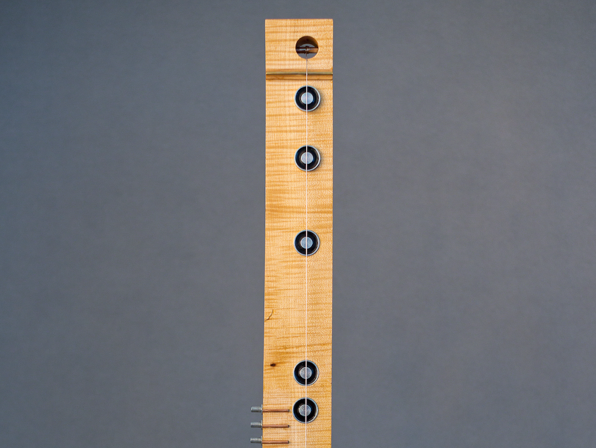 monochord pic 2 alt text